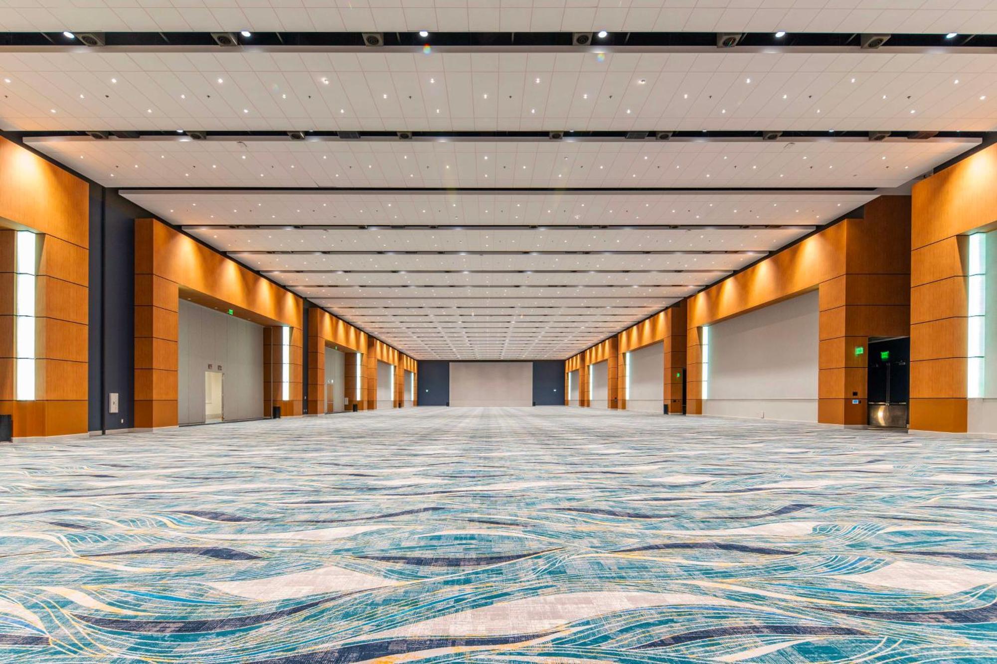 Doubletree By Hilton Hotel Cedar Rapids Convention Complex Eksteriør billede