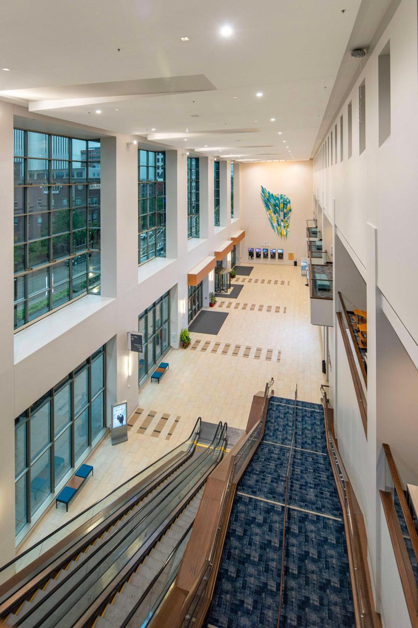Doubletree By Hilton Hotel Cedar Rapids Convention Complex Eksteriør billede