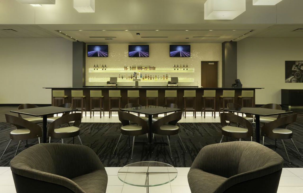 Doubletree By Hilton Hotel Cedar Rapids Convention Complex Eksteriør billede