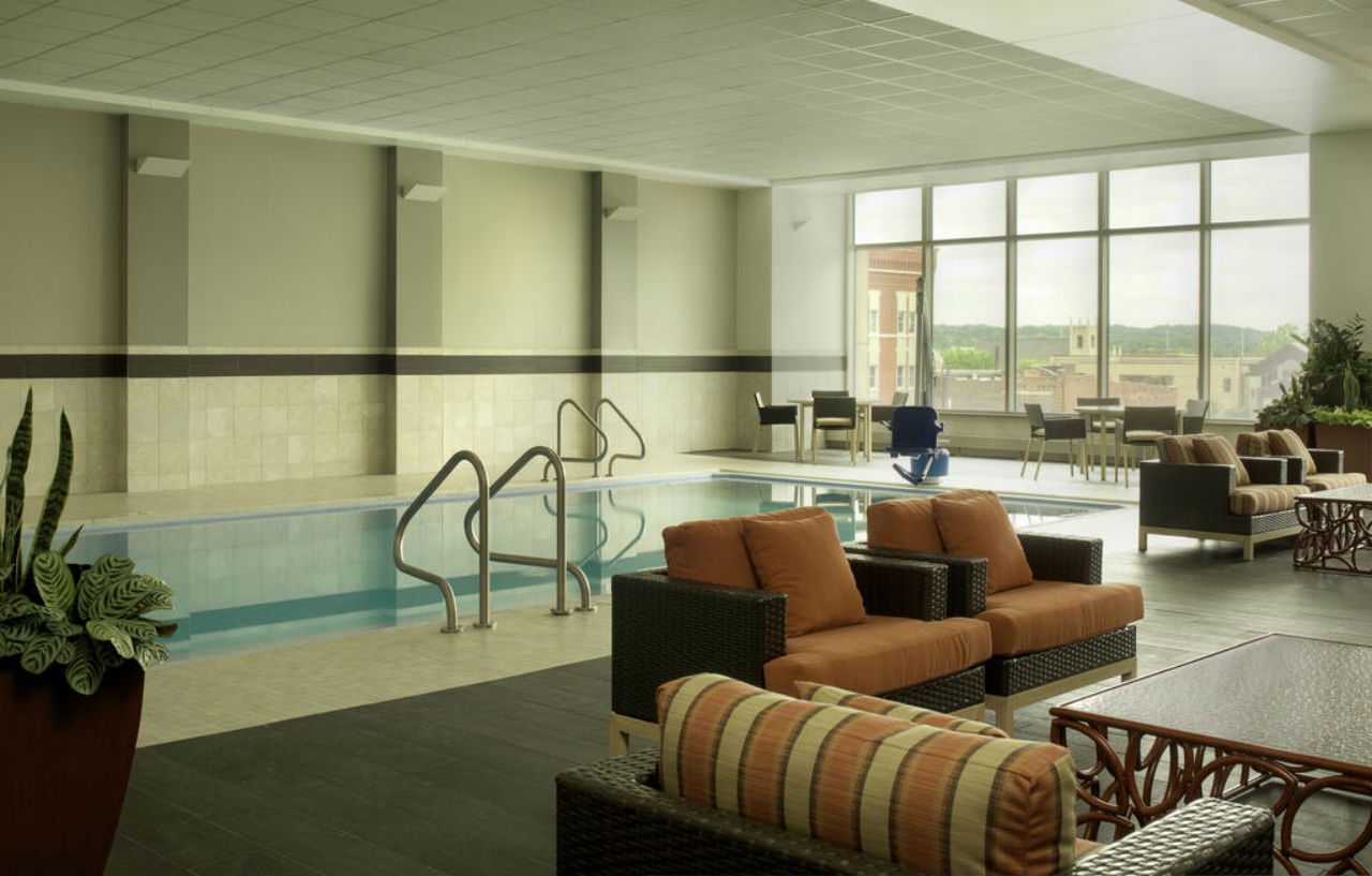 Doubletree By Hilton Hotel Cedar Rapids Convention Complex Eksteriør billede